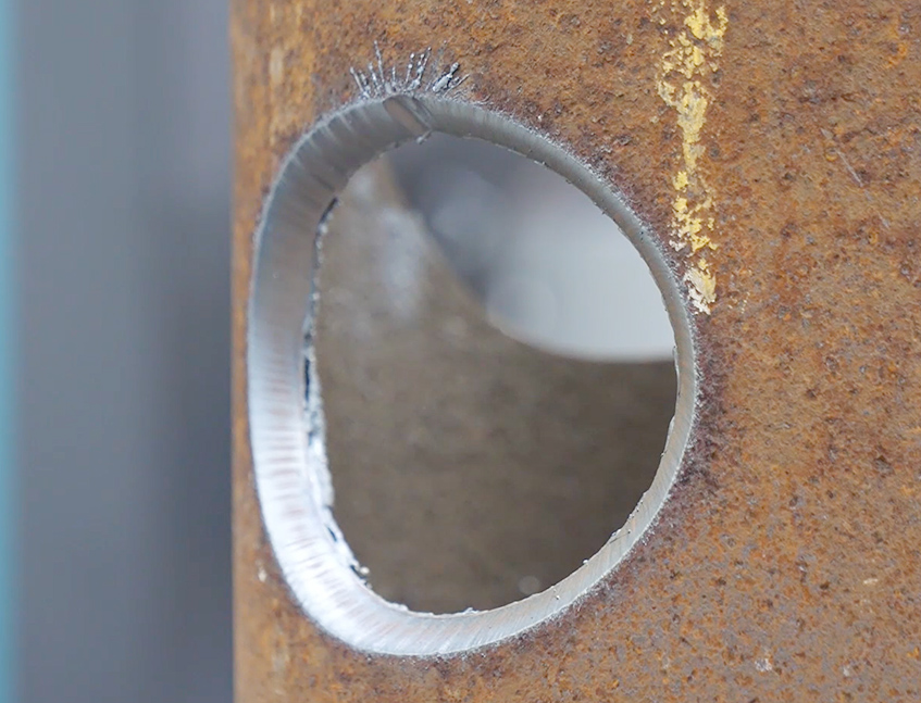 pipe cutting machine